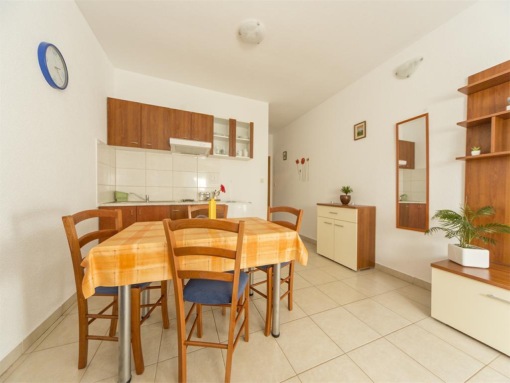 Apartments Katoro Relax อูมัค ภายนอก รูปภาพ
