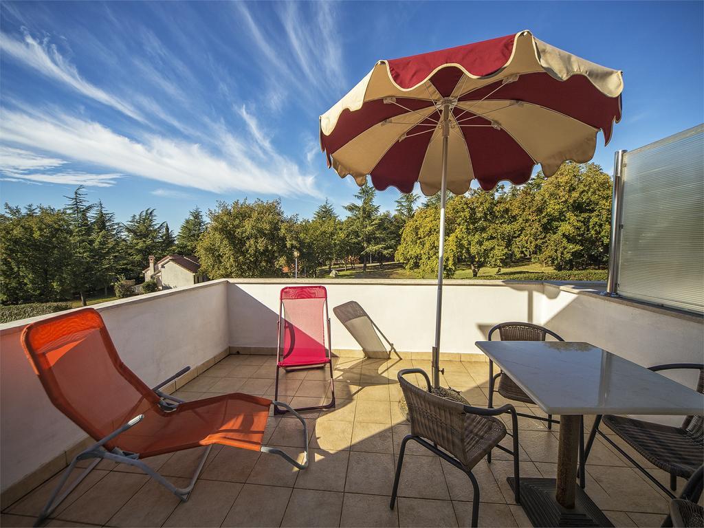 Apartments Katoro Relax อูมัค ภายนอก รูปภาพ