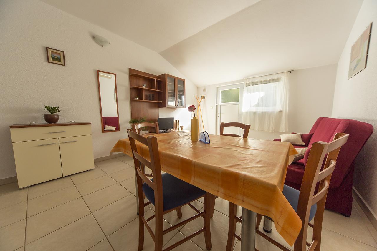 Apartments Katoro Relax อูมัค ภายนอก รูปภาพ