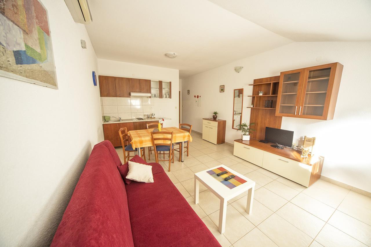 Apartments Katoro Relax อูมัค ภายนอก รูปภาพ
